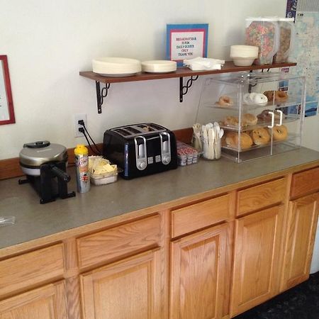 Coeur D' Alene Budget Saver Motel コー・ダリーン エクステリア 写真