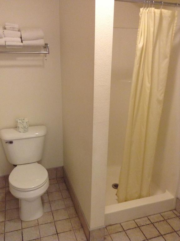 Coeur D' Alene Budget Saver Motel コー・ダリーン 部屋 写真