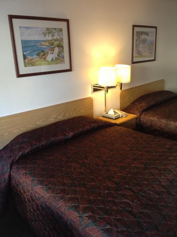 Coeur D' Alene Budget Saver Motel コー・ダリーン 部屋 写真